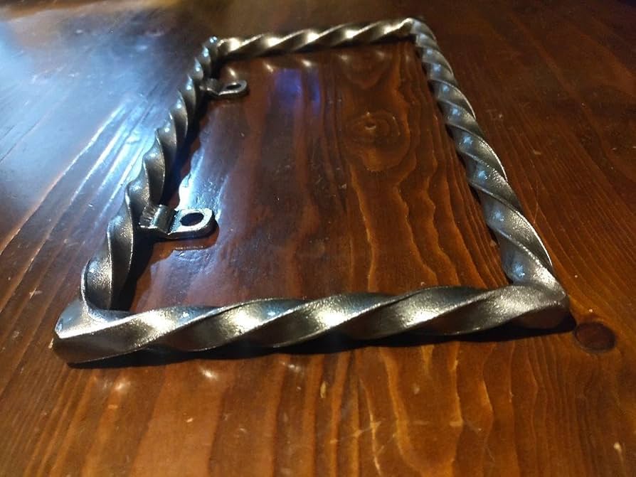 Amazon.co.jp: ツイスト ナンバーフレーム 70s ハーレー chopper