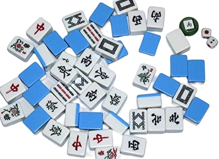 Amazon.co.jp: 本格の家庭用マージャン牌（セット約3kg)(水色）重量感