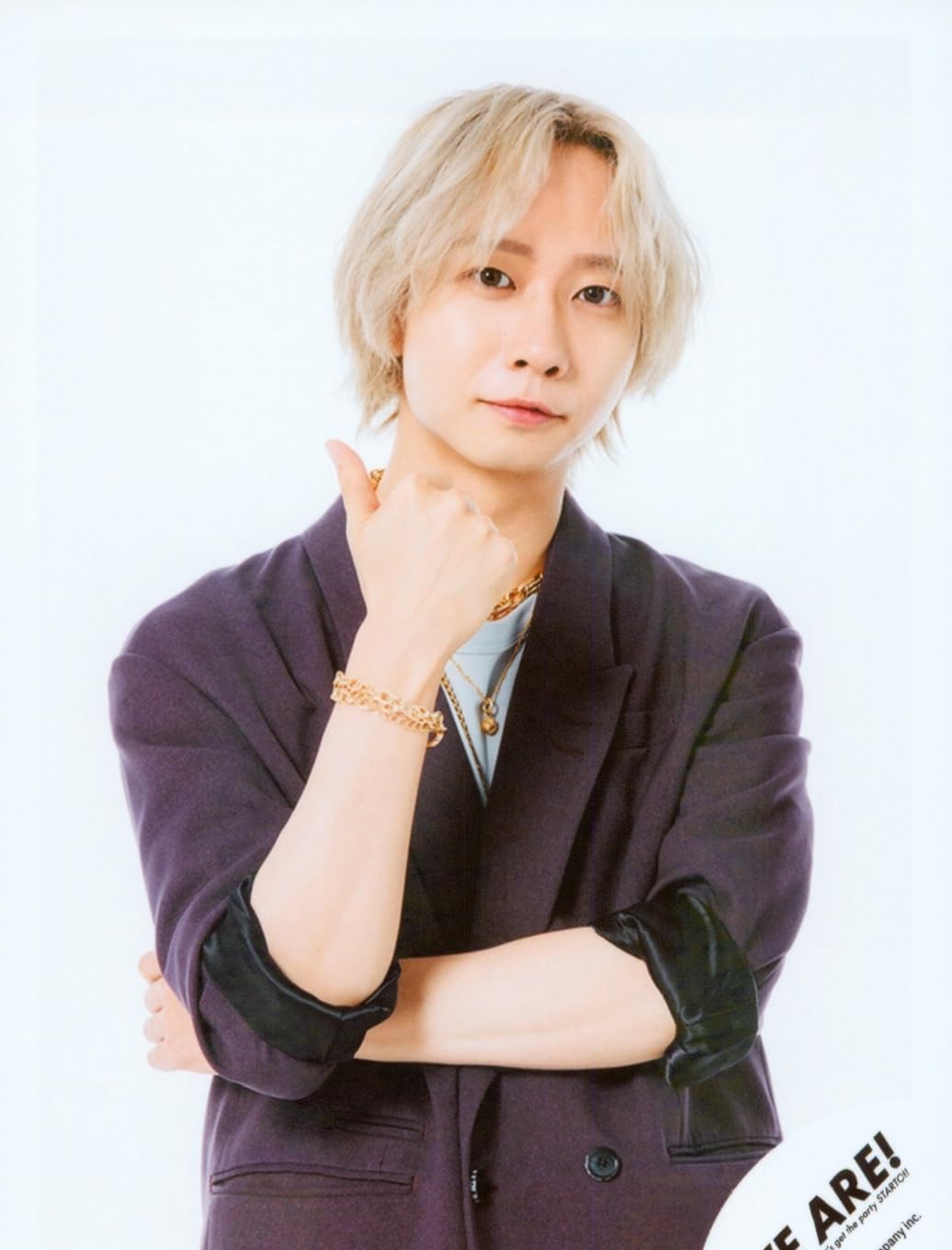 Amazon.co.jp: Travis Japan 公式 生 写真（中村海人）TJ01147 : ホビー