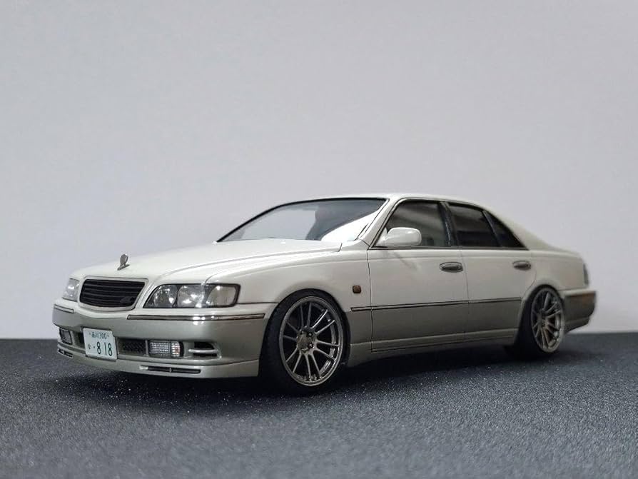 Amazon | アオシマ 1 24 y33 シーマ プラモデル 完成品 | プラモデル 通販