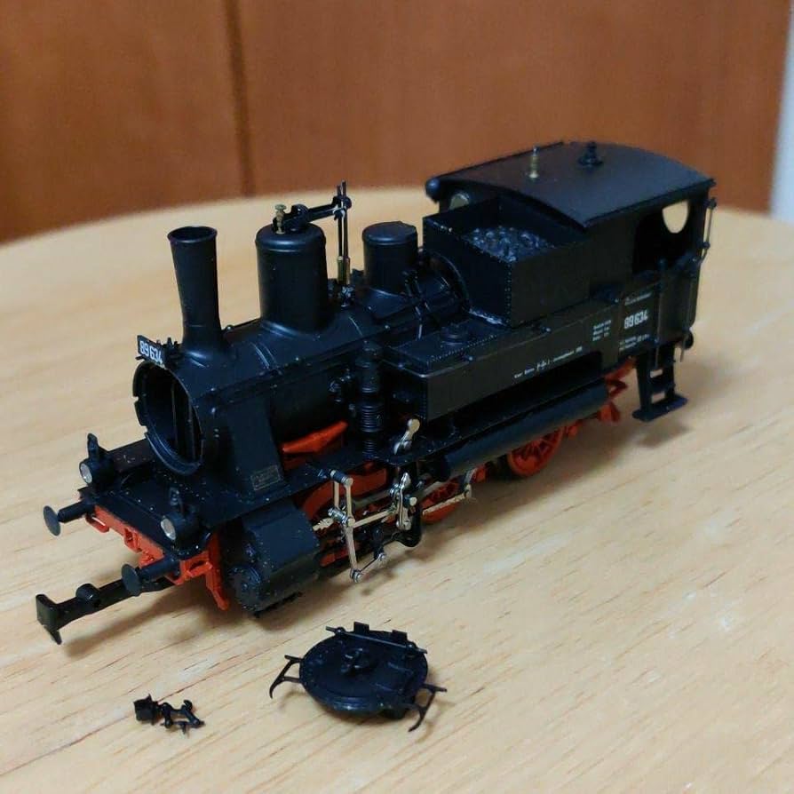 Amazon | HOゲージ ドイツ タンク型 機関車 rivarossi 1385 鉄道模型