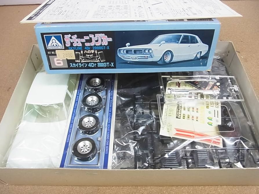 Amazon.co.jp: アオシマ 1/24 スカイライン4Dr 2000GT-X ザ
