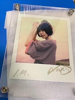 Amazon.co.jp: あのちゃん 直筆サイン入り ポラロイド写真 : おもちゃ