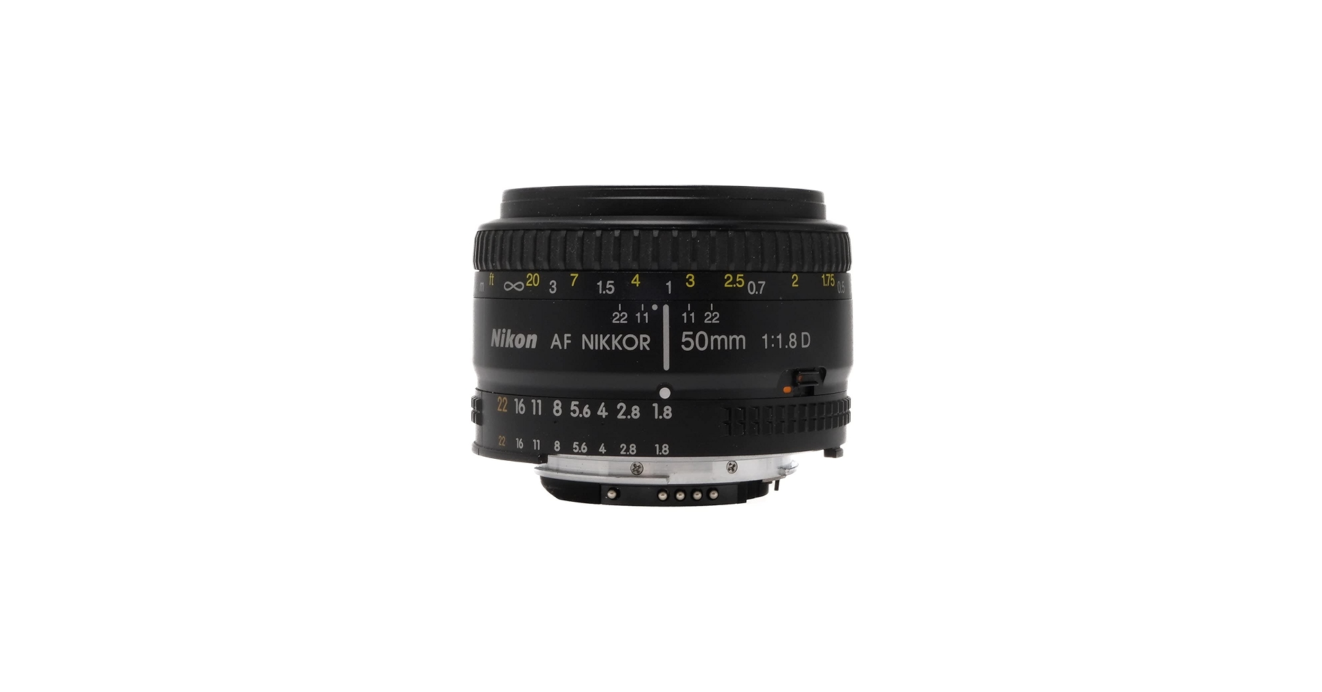 Amazon.com : Nikon AF FX NIKKOR 50mm f/1.8D Lens for Nikon DSLR
