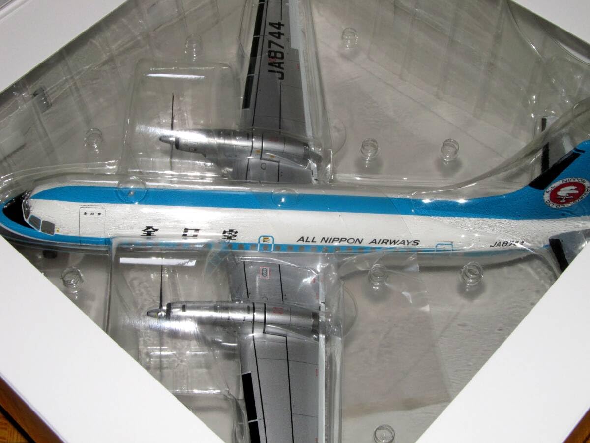 Amazon.co.jp: 全日空商事 1/72 YS-11A ANA全日空 モヒカン塗装 1970年