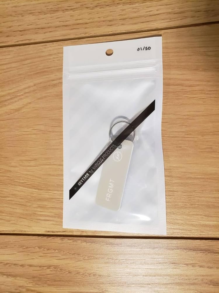 Amazon.co.jp: 正規 FRAGMENT x Various Keytags FRGMT Keytag