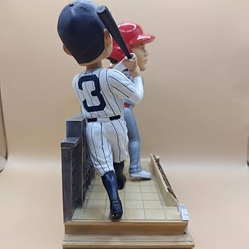 Amazon.co.jp: 希少)大谷翔平 ベーブルース ダブル・ボブルヘッド人形