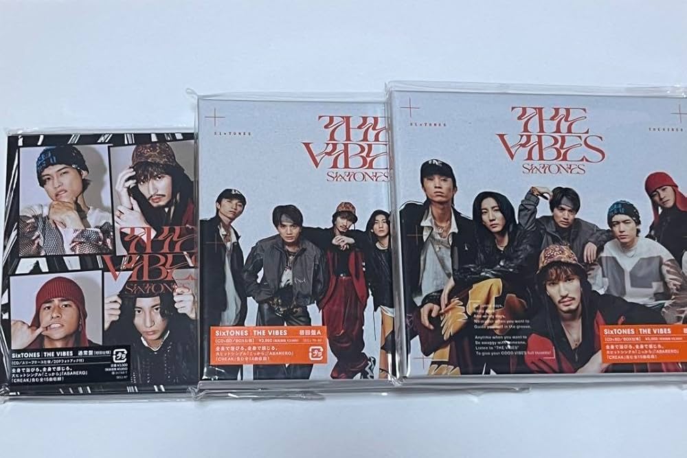 Amazon.co.jp: SixTONES アルバム THE VIBES 3形態 セット : ホビー
