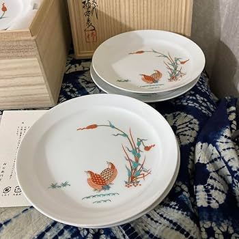 Amazon | 十五代 酒井田柿右衛門 錦 鶉 皿 | ノーブランド品 | 小皿