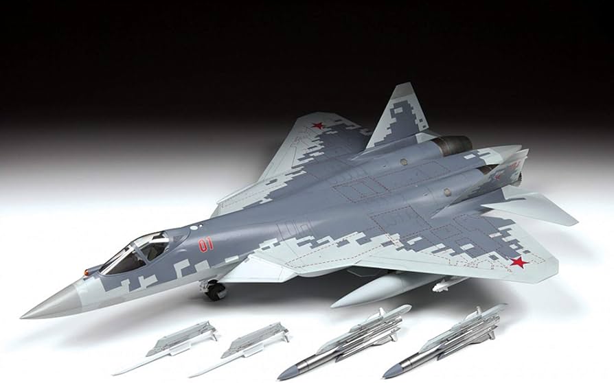 Amazon | ズベズダ 1/48 ロシア空軍 Su-57 プラモデル ZV4824
