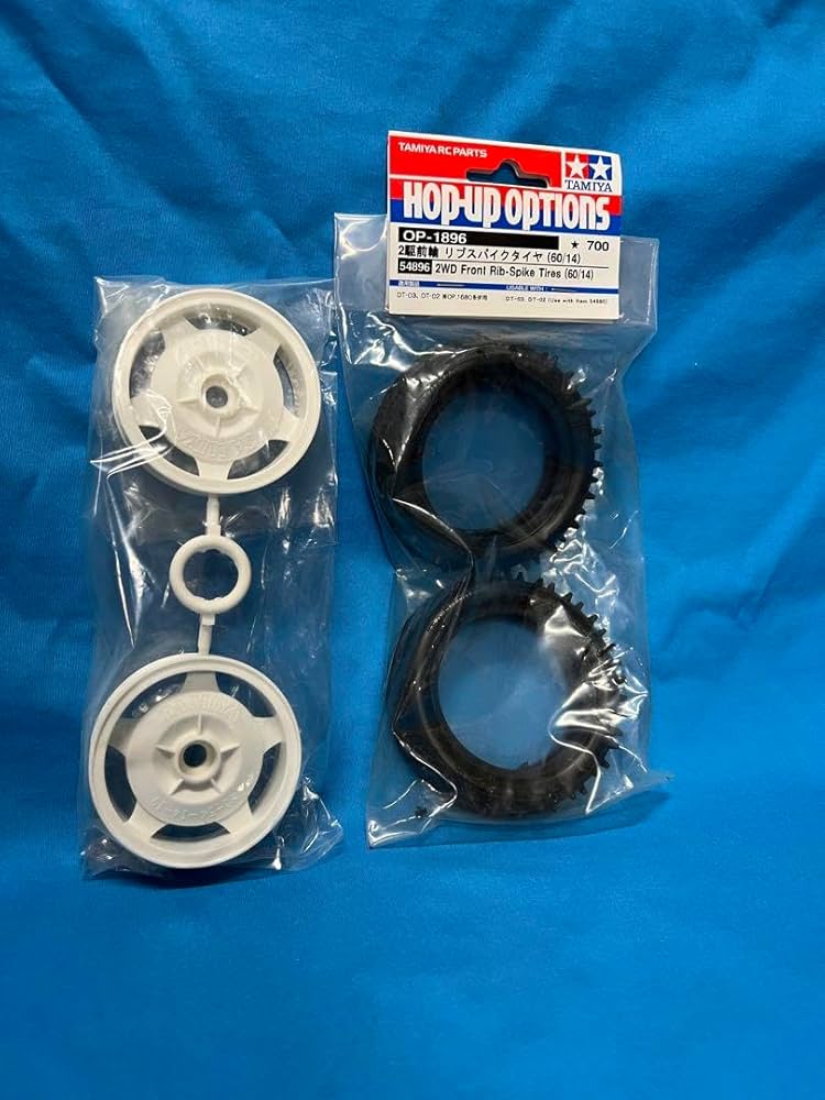 Amazon | タミヤ 1 10 RC 2WD バギー用のフロントタイヤとホイール