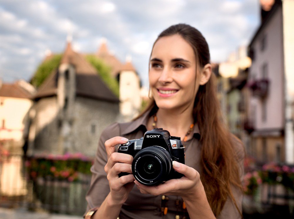 Amazon | SONY デジタル一眼レフ α550 ズームレンズキット DT 18-55mm