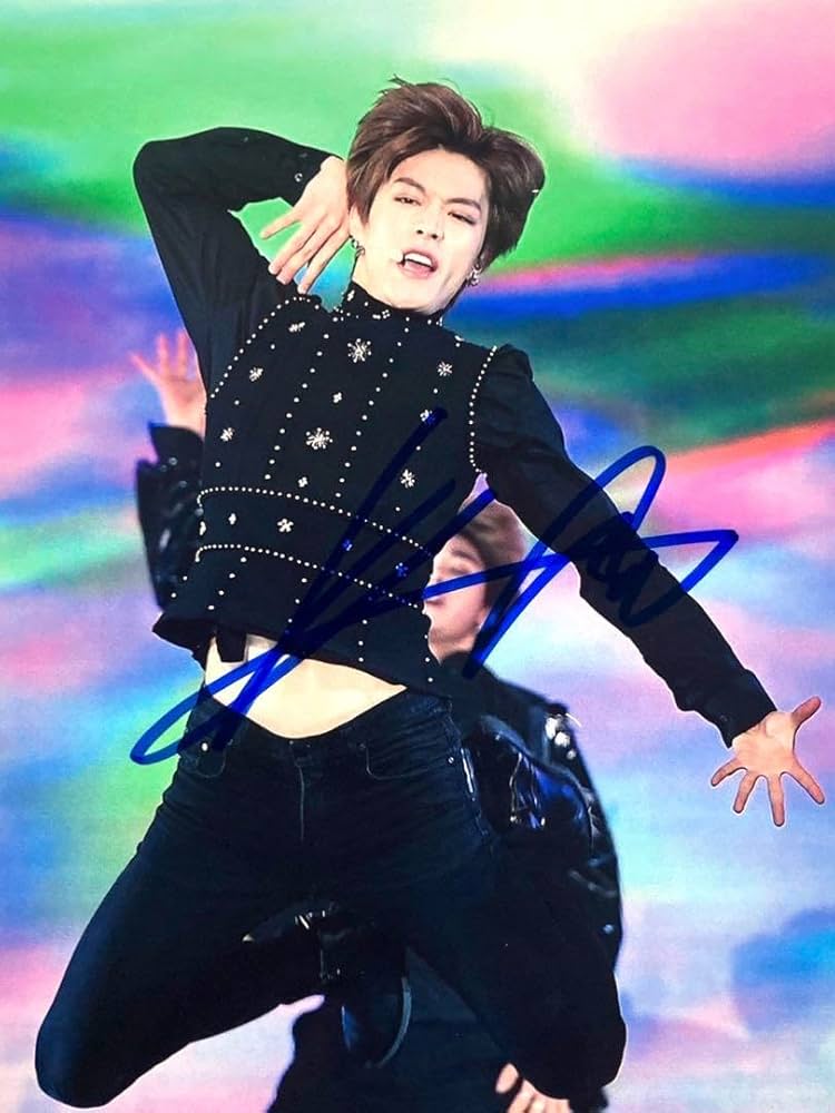 Amazon.co.jp: ユウタ直筆サイン入り2Lサイズ写真中本悠太NCT : おもちゃ