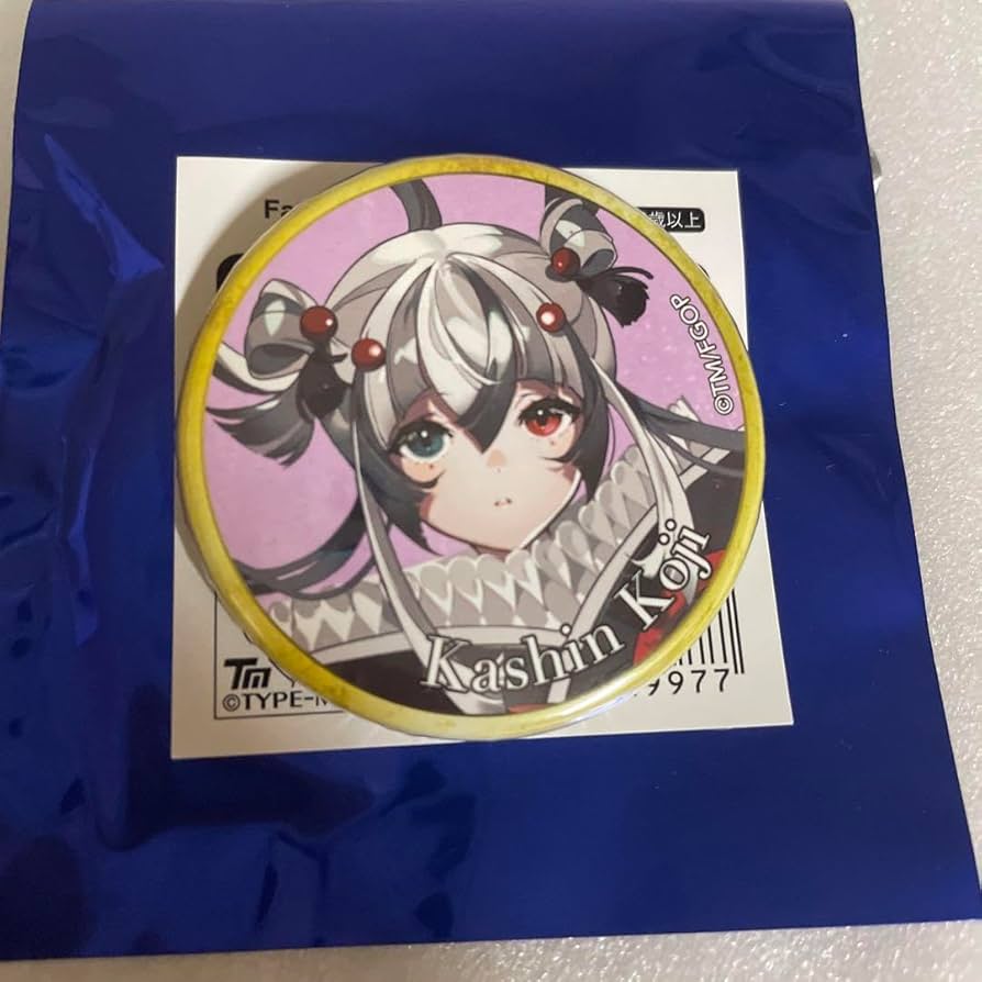 Amazon.co.jp: FGO 霊基召喚 缶バッジ 果心居士 : おもちゃ