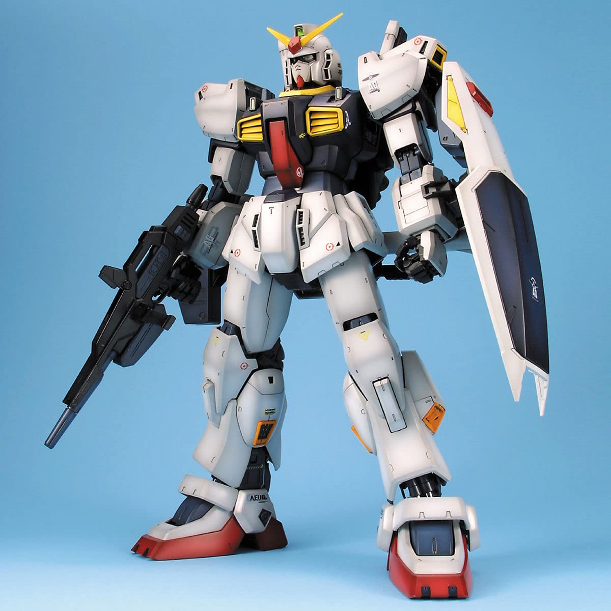 Amazon.co.jp: BANDAI SPIRITS PG Mobile Suit Z Gundam RX-178 Gundam