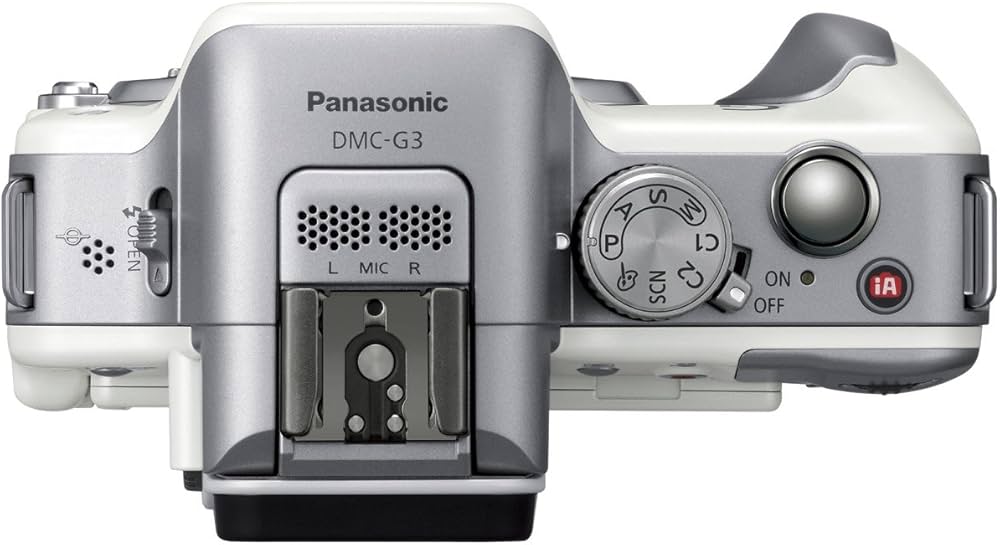 Amazon | パナソニック ルミックス ミラーレス一眼カメラ/ボディ フル