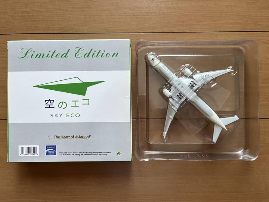 JAL 旧ロゴ B777-300ER「空のエコ」エコジェット 1/500 JAL 旧ロゴ