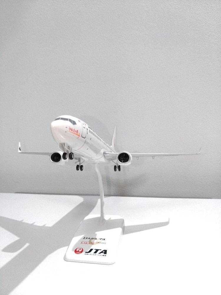 Amazon | 飛行機 模型 1/130 航空機 B737-800 JTA JAL | プラモデル 通販