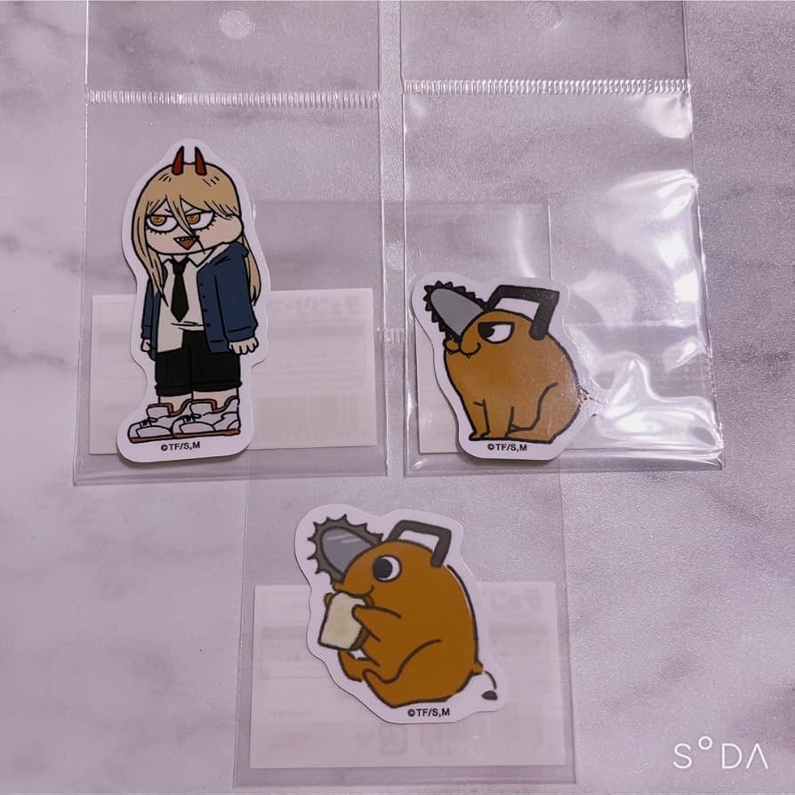 Amazon.co.jp: チェンソーマン パワー ポチタ ジロリステッカー