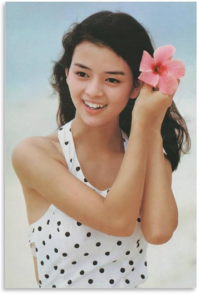 Amazon.co.jp: 岡田奈々 女優 歌手若い頃 レトロ 水着3 ポスター