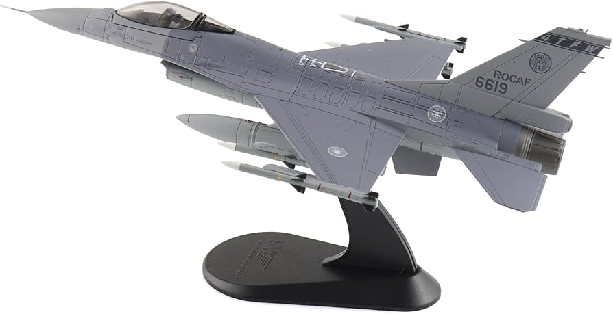 Amazon.co.jp: ホビーマスター (Hobby Master) 1/72 F-16V 中華民国