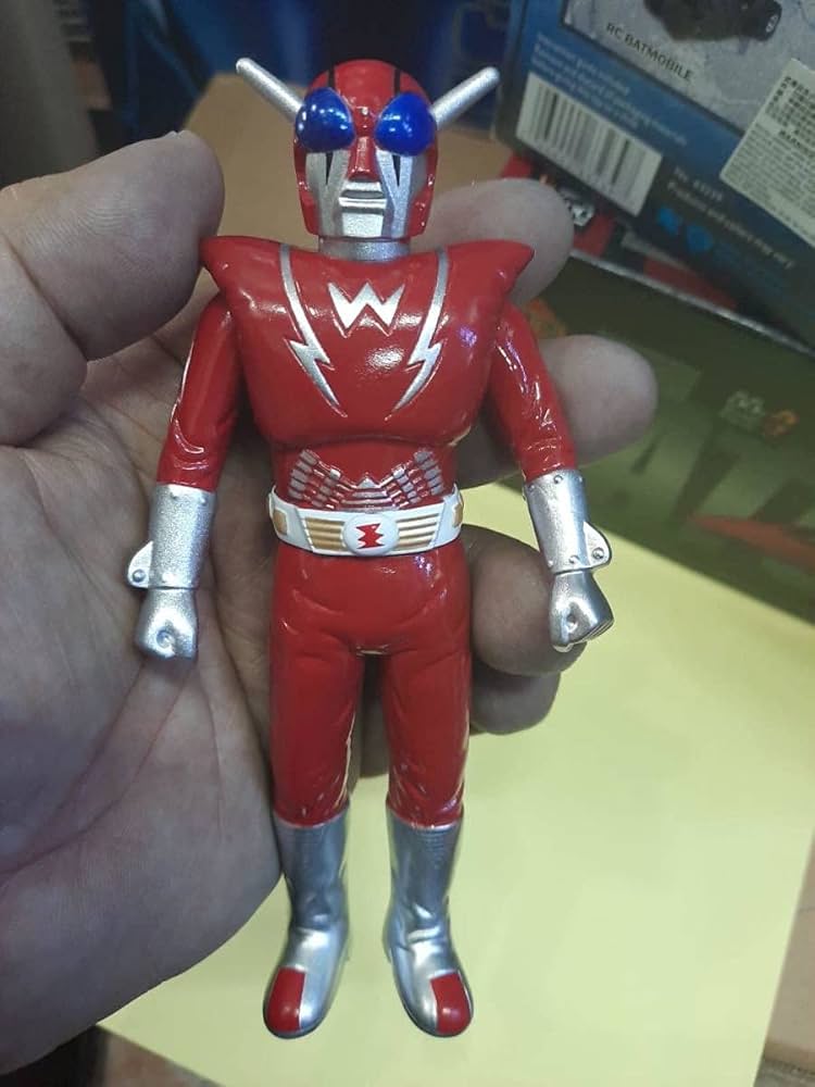 Amazon.co.jp: 即決 ヒーロー中国超人 インフラマン 15cm ソフビ 赤色