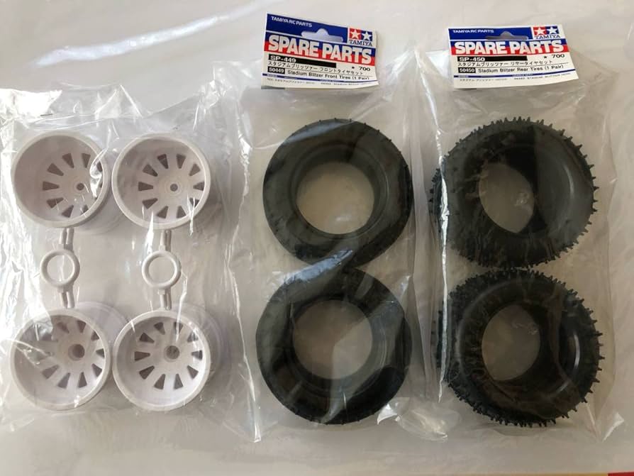 Amazon | タミヤ スタジアムブリッツァー 純正タイヤホイールセット