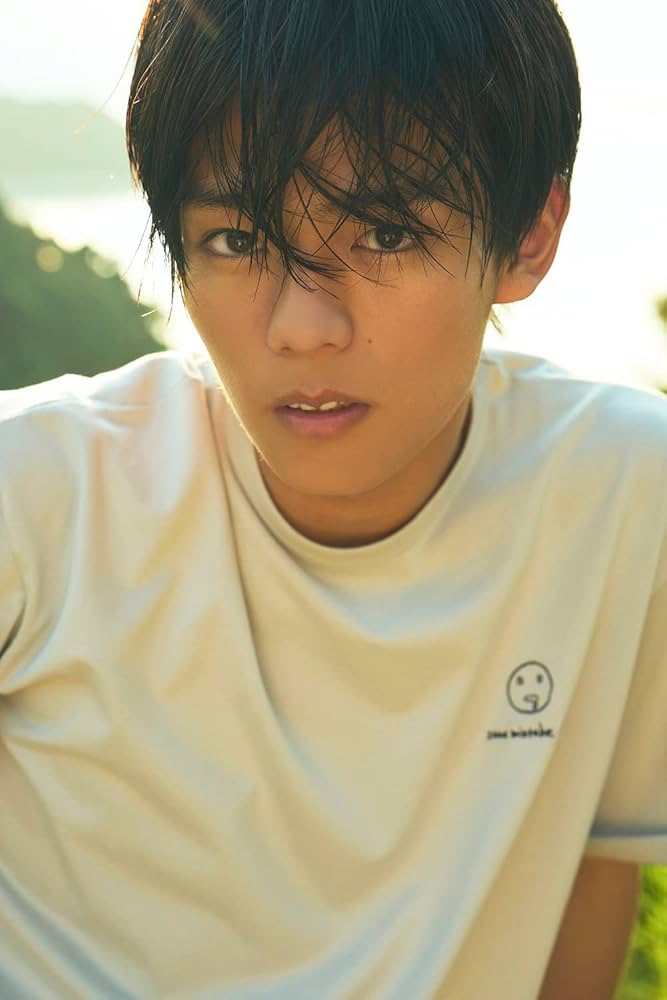 Amazon.co.jp 限定】日向亘1st写真集 5W1H 限定絵柄ポストカード