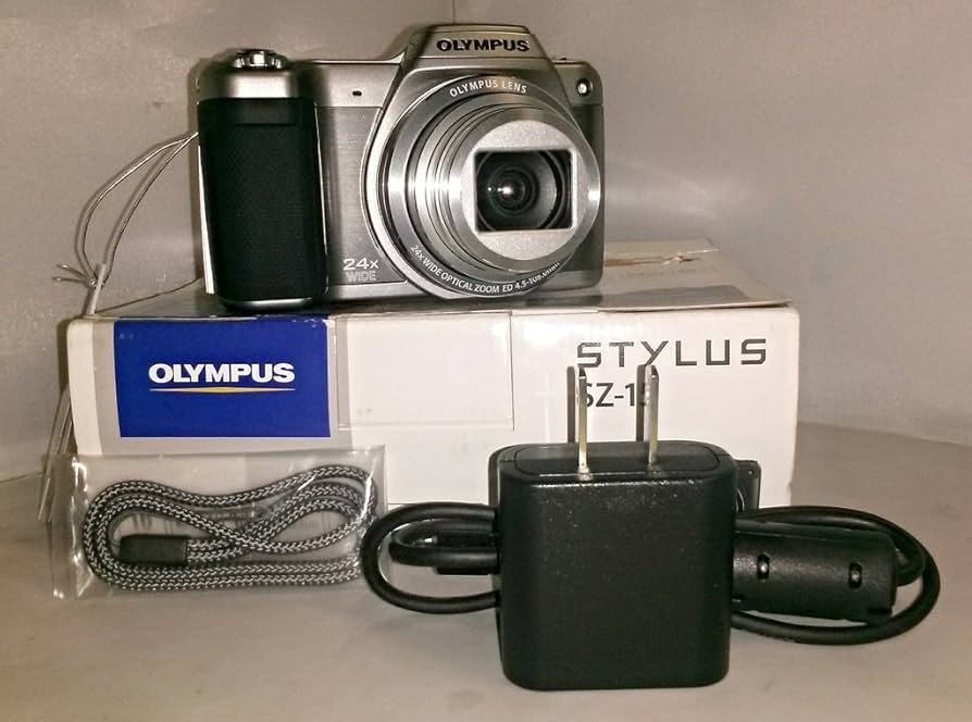 Amazon.com : Olympus Stylus SZ-15 Digital Camera with 24x Optical