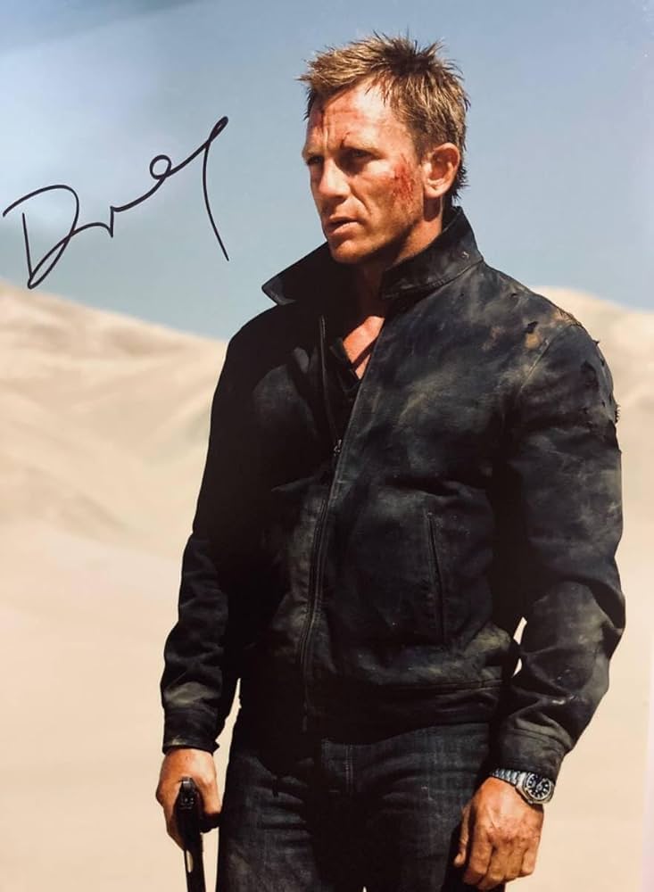 Amazon.co.jp: 007 ノー・タイム・トゥ・ダイ ダニエル・クレイグ 直筆