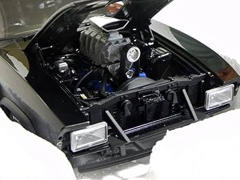 Amazon | オートアート 1/18 MAD MAX2 THE ROAD WARRIOR INTERCEPTOR