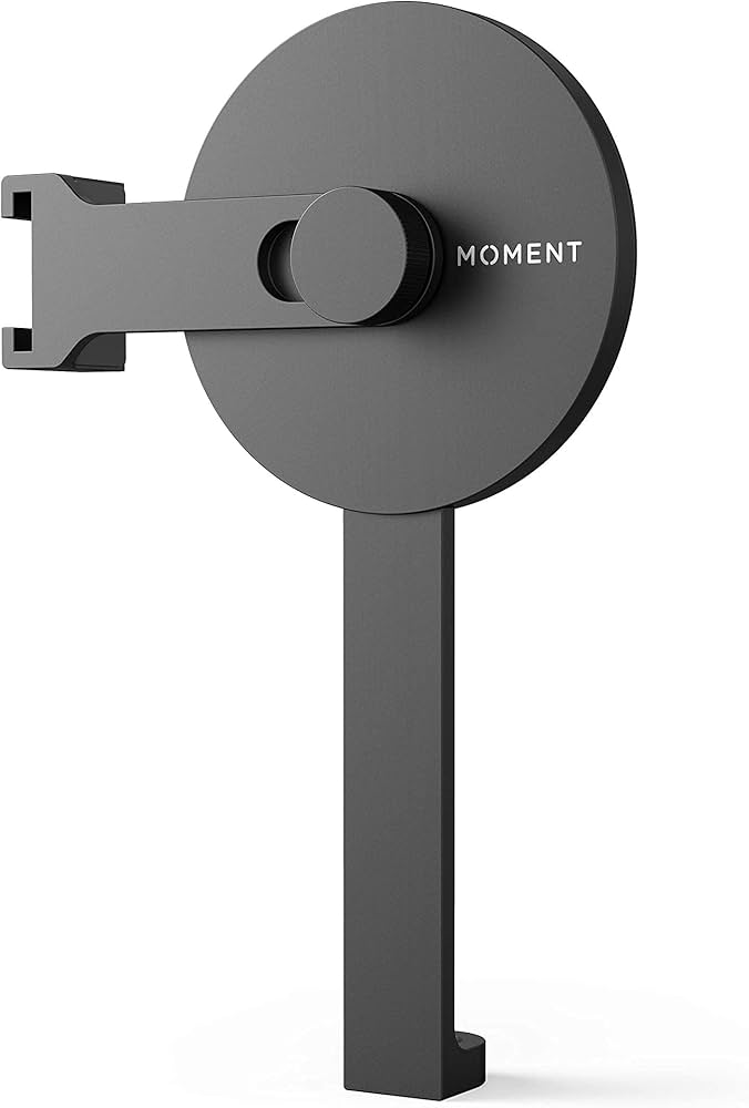 Amazon | Moment Pro Magsafe用三脚マウント(縦向きと横向)。 | Moment