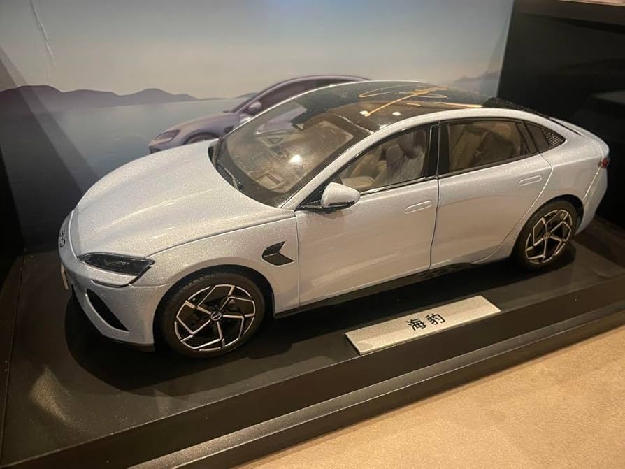 Amazon.co.jp: 本物土屋圭市サイン入り BYD Seal 1 18 ミニカー : おもちゃ