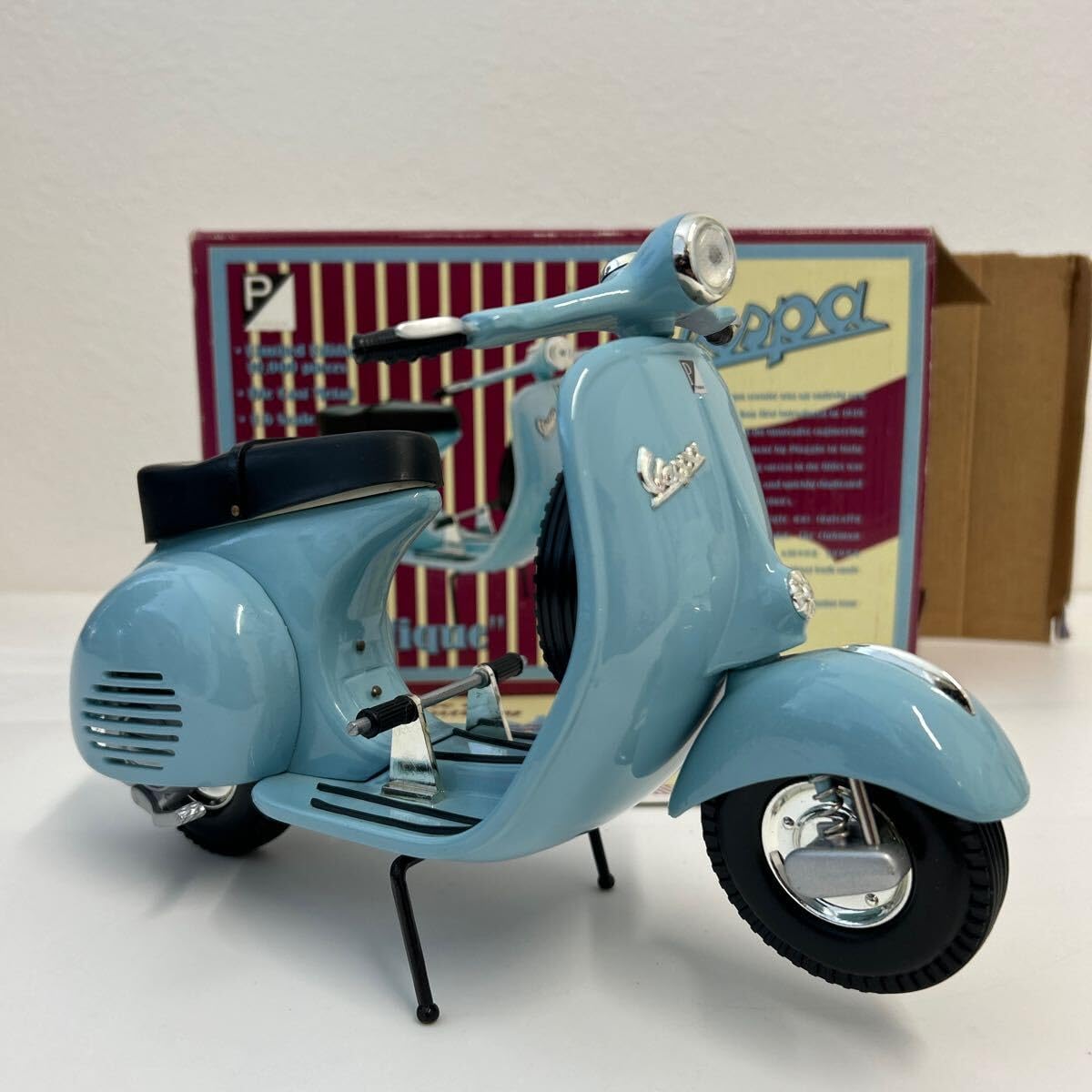 Amazon | XONEX 1/6 Vespa 150 Sportque PIAGGIO Limited Edition