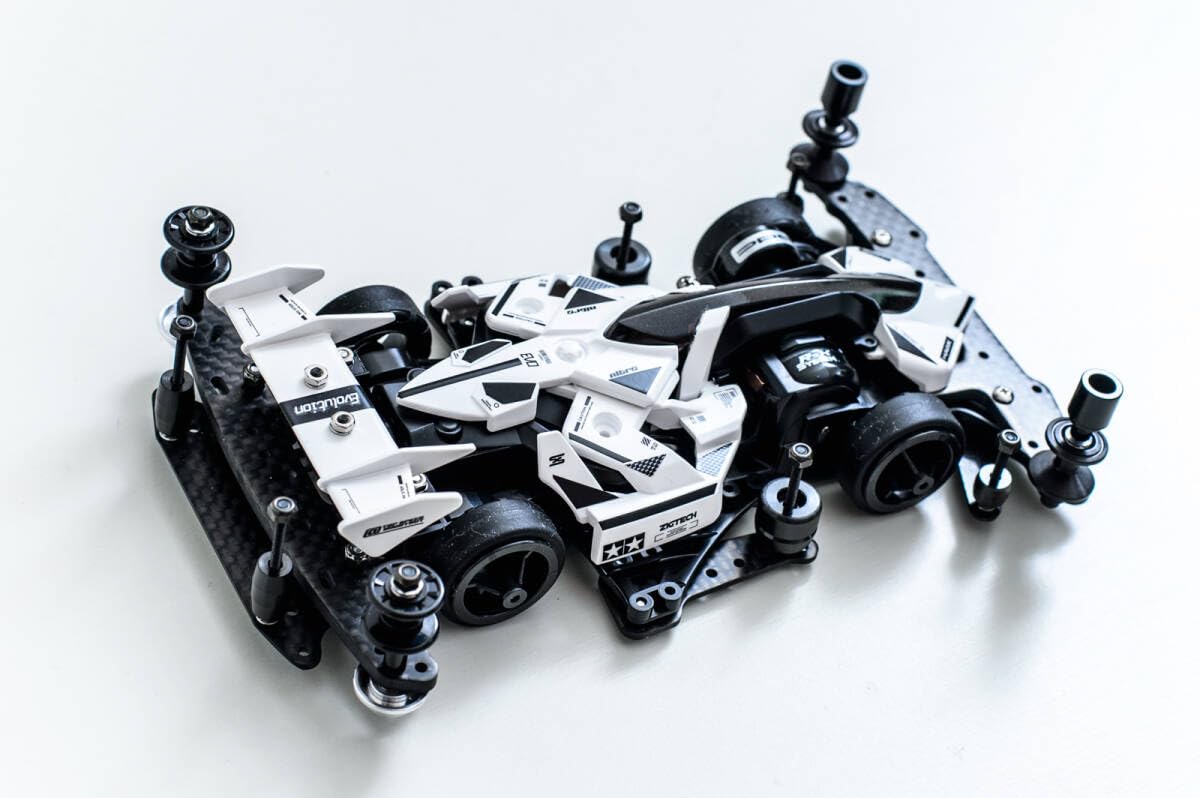 Amazon | ミニ四駆完成品マッハフレームFMA フルカスタム塗装済み未