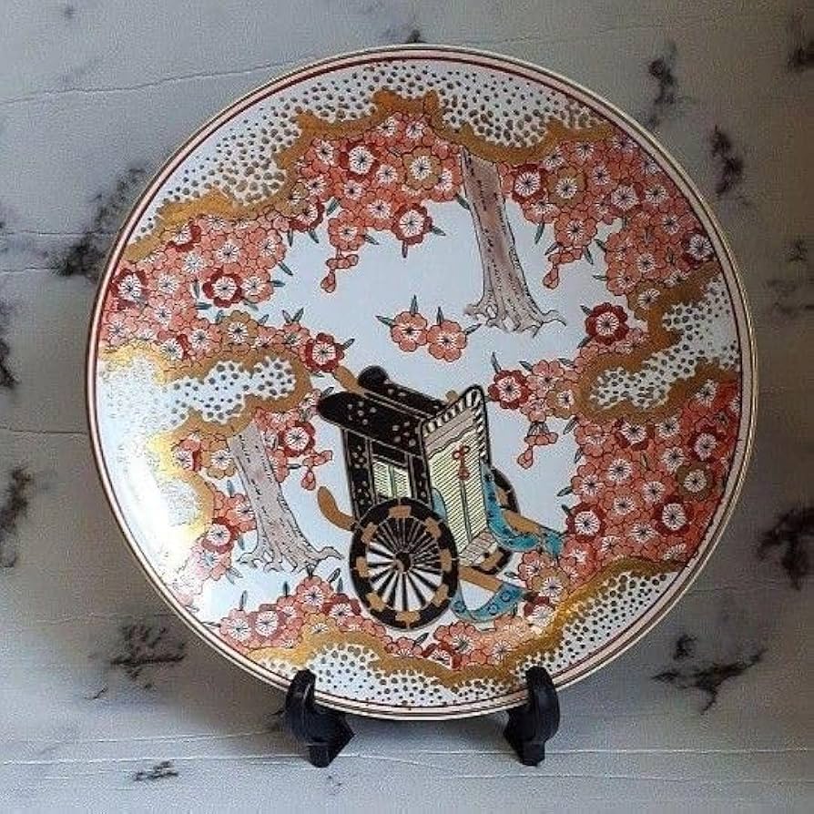 Amazon.co.jp: 《有田焼秀峰窯》手書き色絵 金彩 桜柄花模様 金彩 飾り