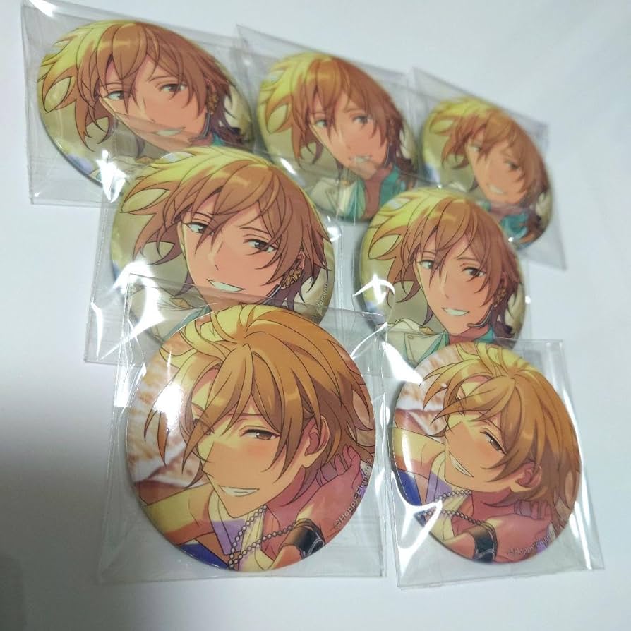 Amazon.co.jp: 羽風薫 イベコレ缶バッジ あんスタ : おもちゃ