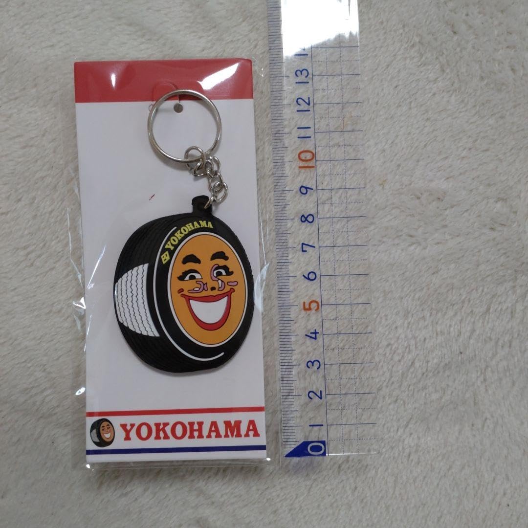 Amazon.co.jp: ヨコハマタイヤ スマイレージ キーホルダー : おもちゃ