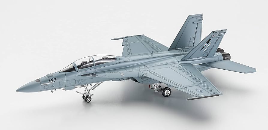 Amazon.com: Hasegawa Sprue Brothers 1:72 F-18F Super Hornet 'Top