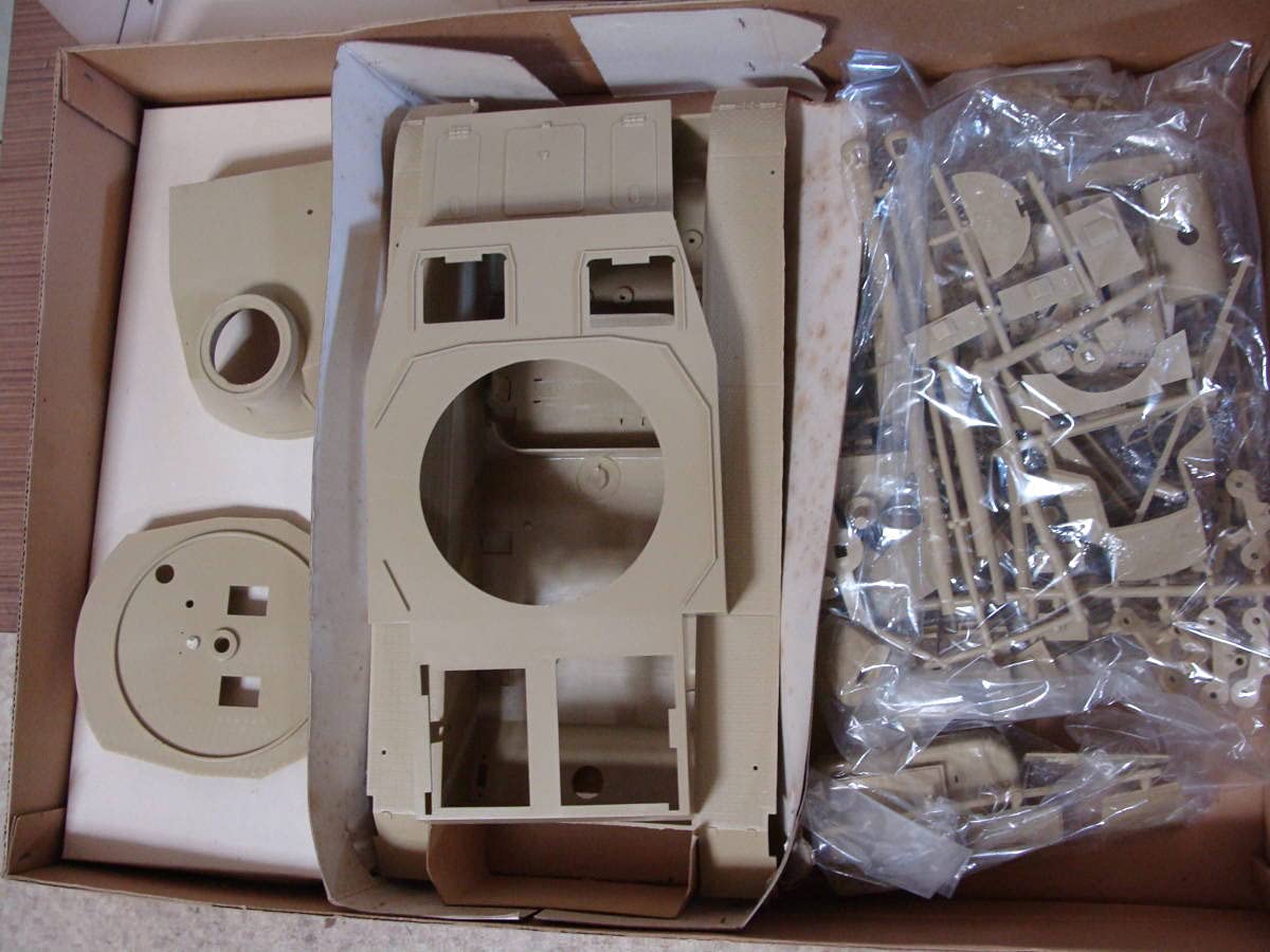 Amazon | 旧 1/15 GERMANTANK ドイツ4号戦車 IV-F2 | プラモデル 通販