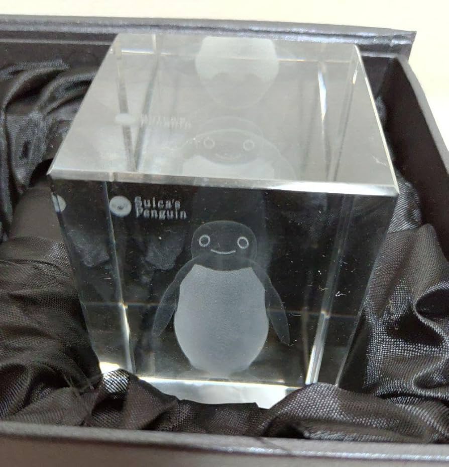 Amazon.co.jp: Suica Penguin 3D Glass with LED Light Base : Home