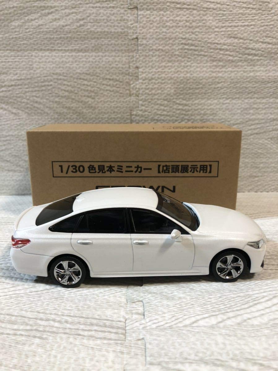 Amazon | 1/30 トヨタ 新型クラウン CROWN RS Advance 後期 カラー