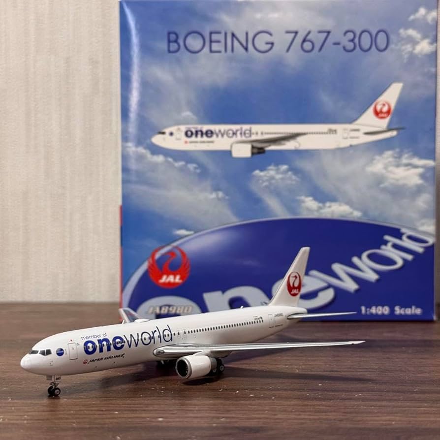 レア 1/200 JAL B767-300ER JA8980 One World 絶版 JAL B767-300ER
