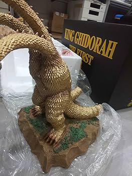 Amazon.co.jp: 59544 M-ARTS 初代 キングギドラ 1964 塗装済み品/茨木