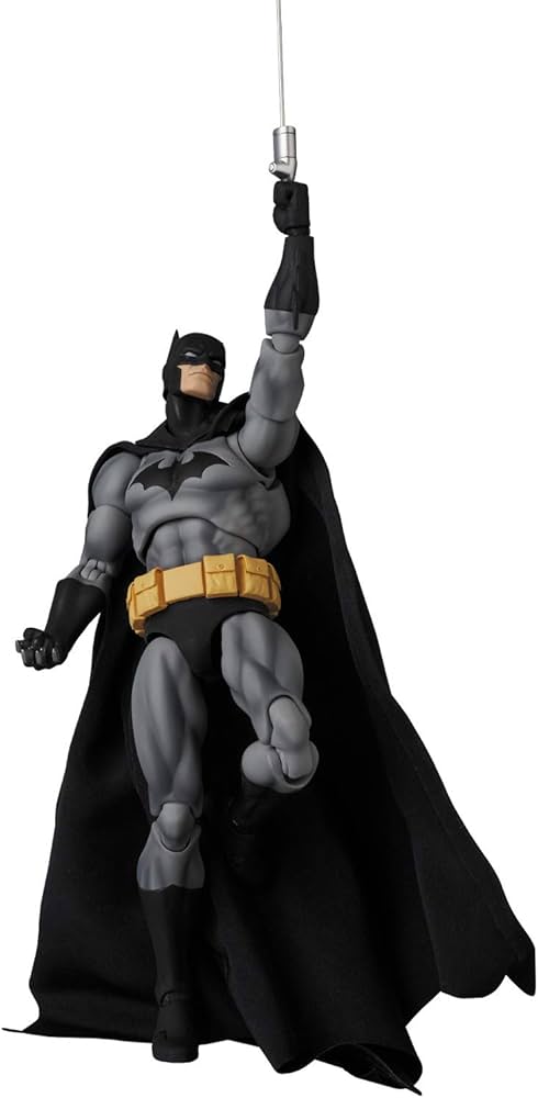 Amazon.com: DC Comics: Batman Hush (Black Version) Mafex Action