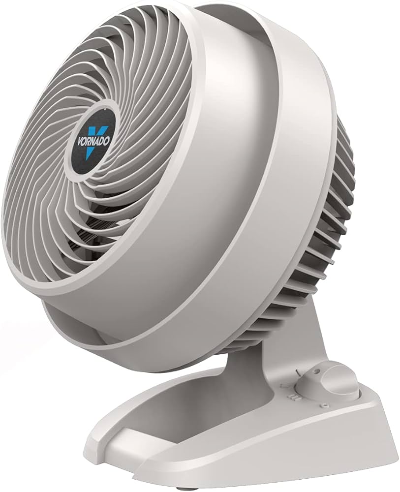 Amazon | ボルネード サーキュレーター タフモーター 12畳 パワフル