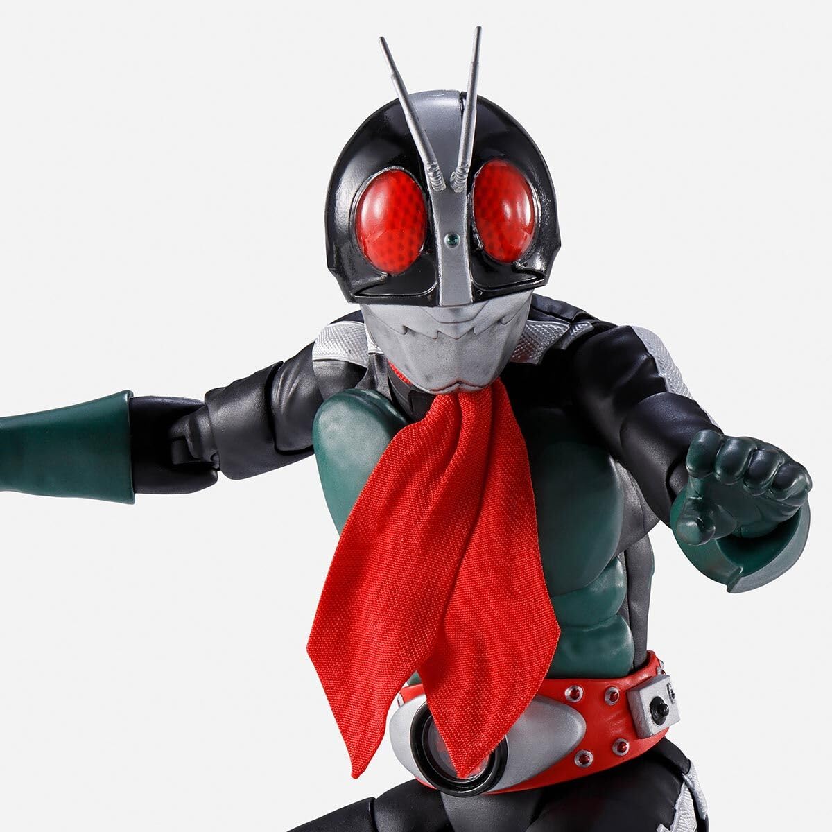 Amazon.co.jp: S.H.Figuarts（真骨彫製法） 仮面ライダー旧2号（仮面