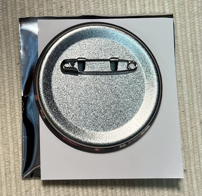 Amazon.co.jp: 家庭教師ヒットマンREBORN リボーン キャラバッジ