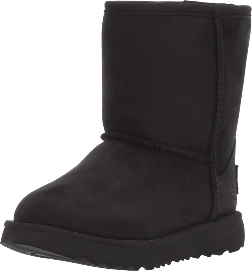 Amazon.com | UGG Unisex-Child Classic Short Ii WpBoot, Black, 06