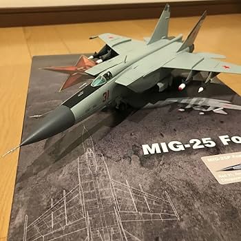 Amazon | HOBBY MASTER(ホビーマスター) 1/72 MiG-25フォックスバット